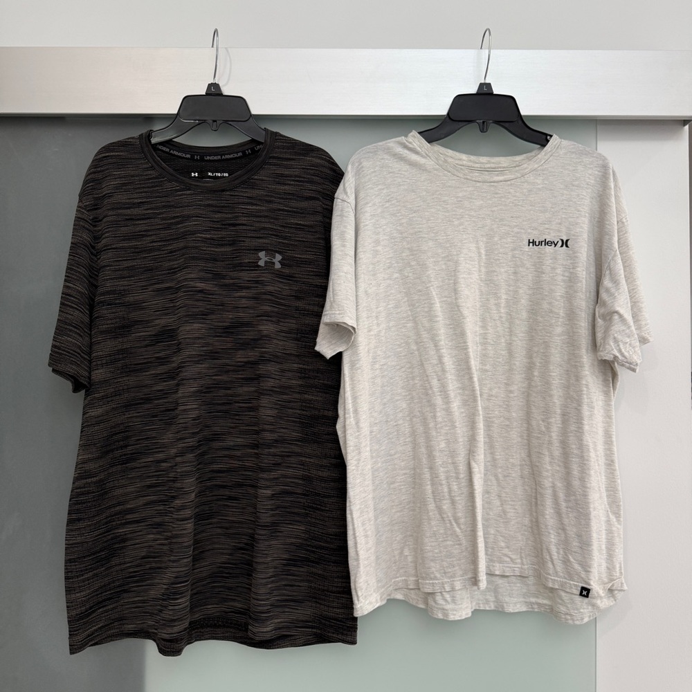 Hurley Gray & White Short Sleeve Tee Bundle